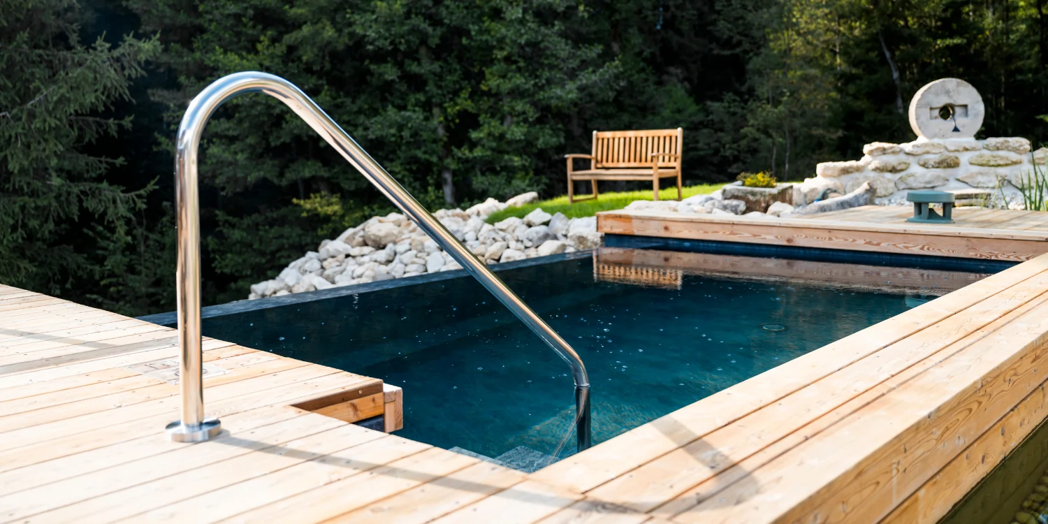 Sundeck 7